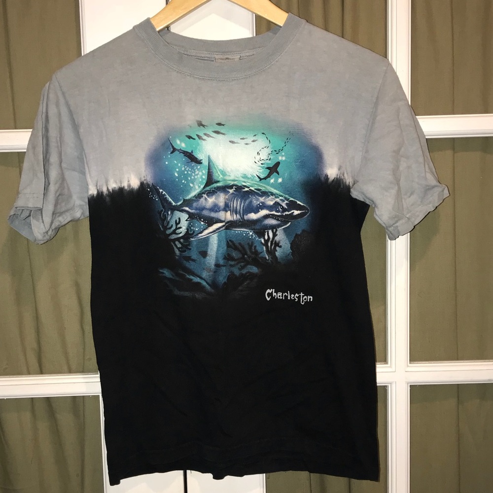 L youth Anvil Charleston shark tee
